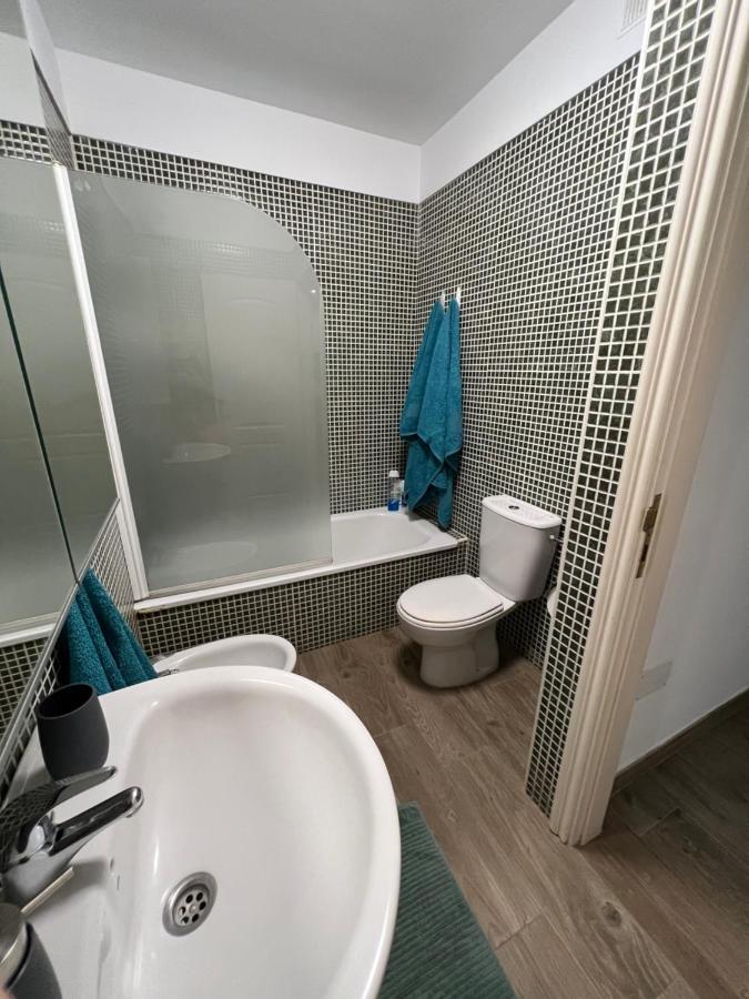 La Brisa Del Mar - Piscina Y Terraza Lägenhet Puertito de Guimar Exteriör bild